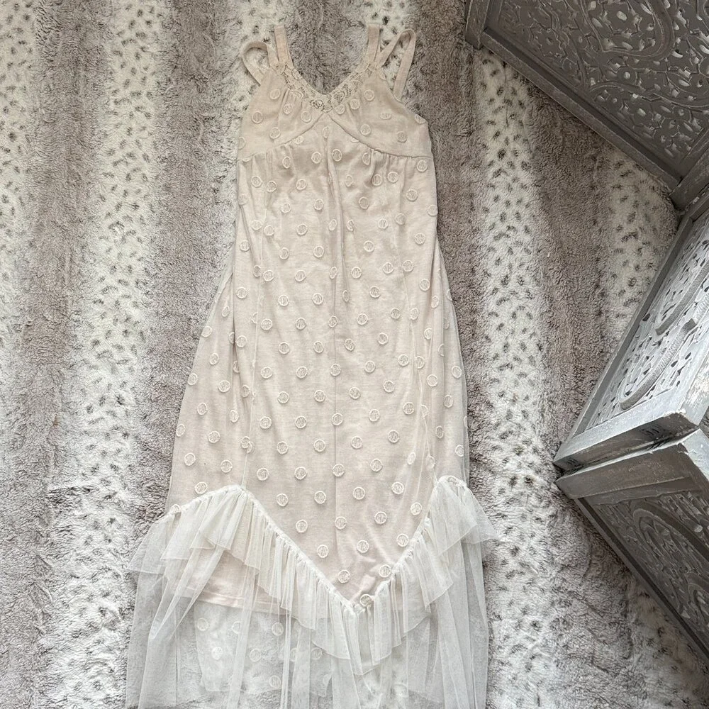 Isobella & Chloe cream polka dot lace dress girls size 8 garden party summer